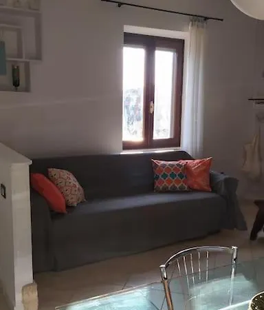 Bilocale Con Giardino Apartment *
