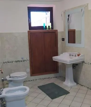 Apartment Bilocale Con Giardino Gavorrano